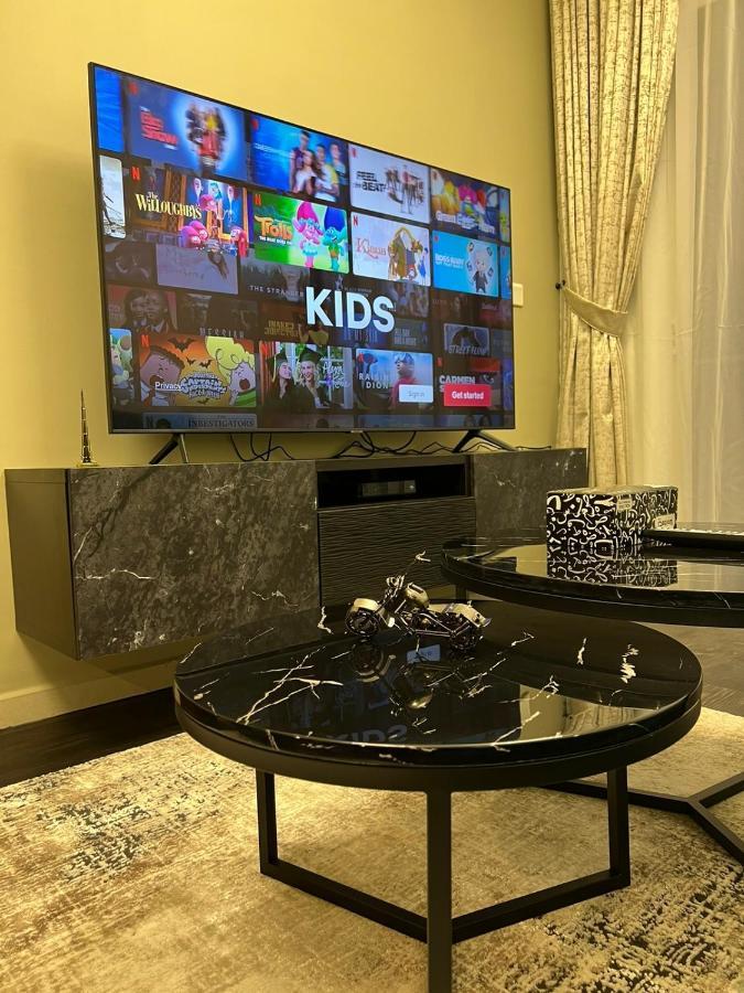 Luxury 2 Bedroom With Burj Khalifa View Ντουμπάι Εξωτερικό φωτογραφία