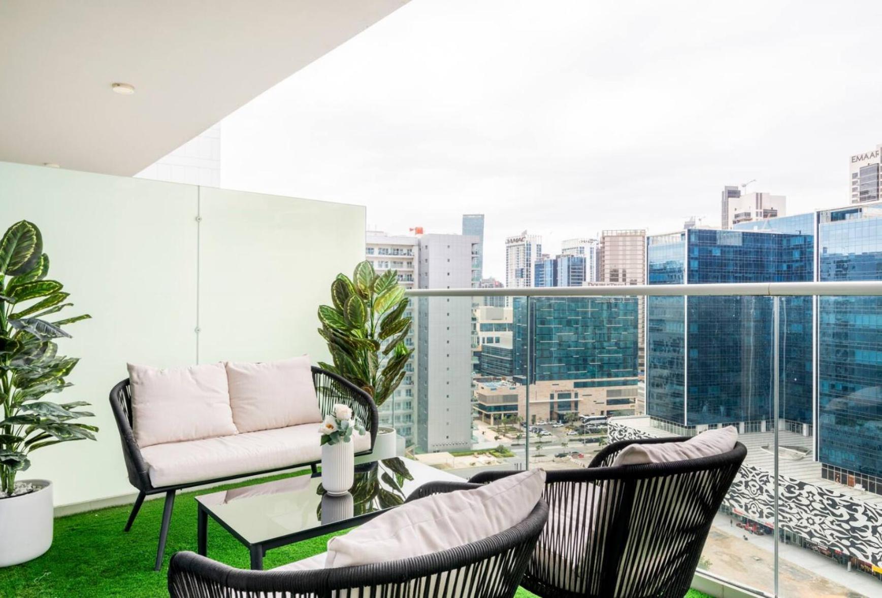 Luxury 2 Bedroom With Burj Khalifa View Ντουμπάι Εξωτερικό φωτογραφία